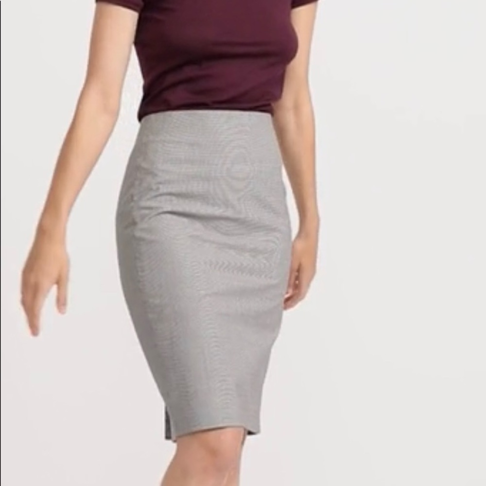 Theory pencil skirt 2 Brand new sold out online